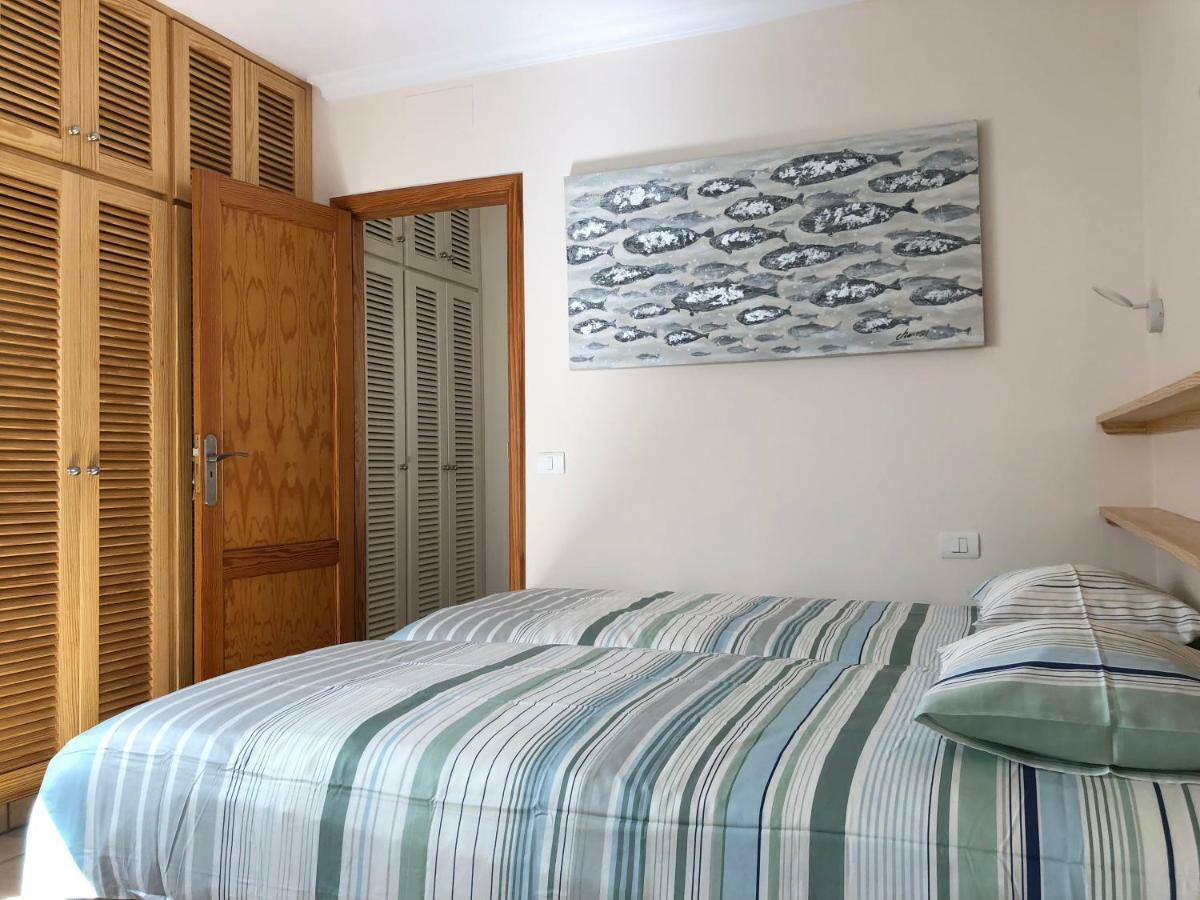 Apartamentos El Faro Puerto De Naos Esterno foto