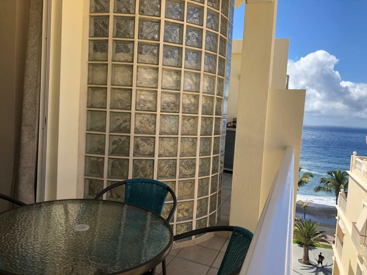 Apartamentos El Faro Puerto De Naos Esterno foto